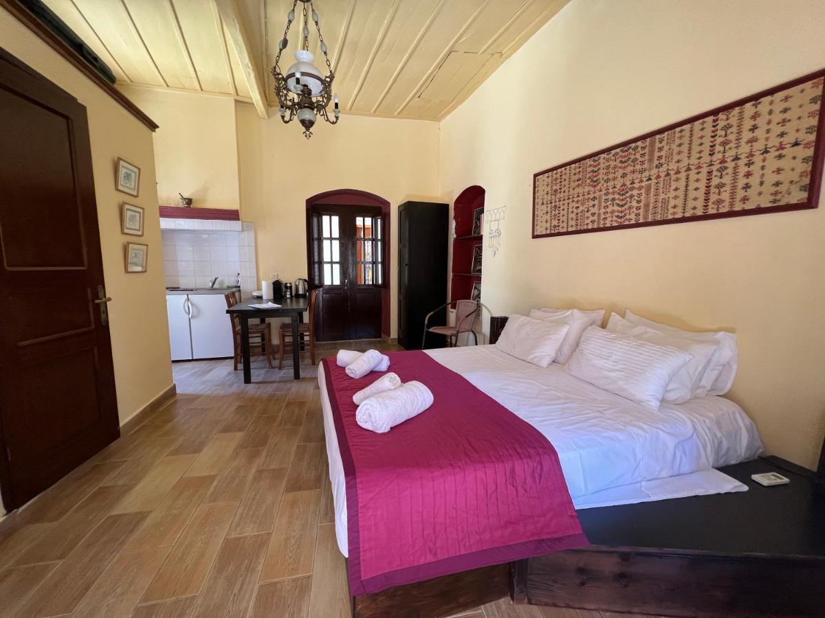 Appartement The One & Only à Symi Extérieur photo